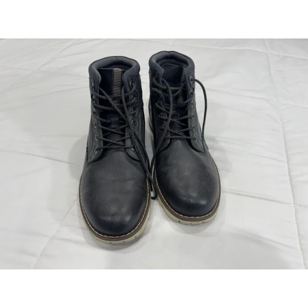Men’s Grey Sonoma Casual Size 10 Lace Up Boots